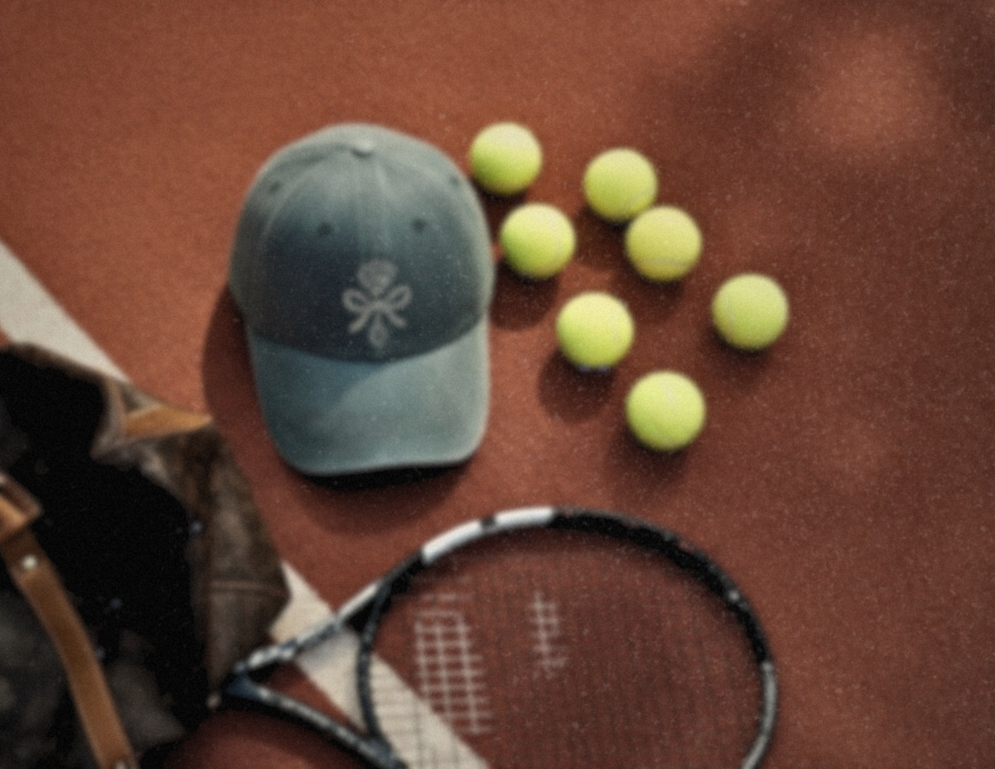 fitted baseball caps