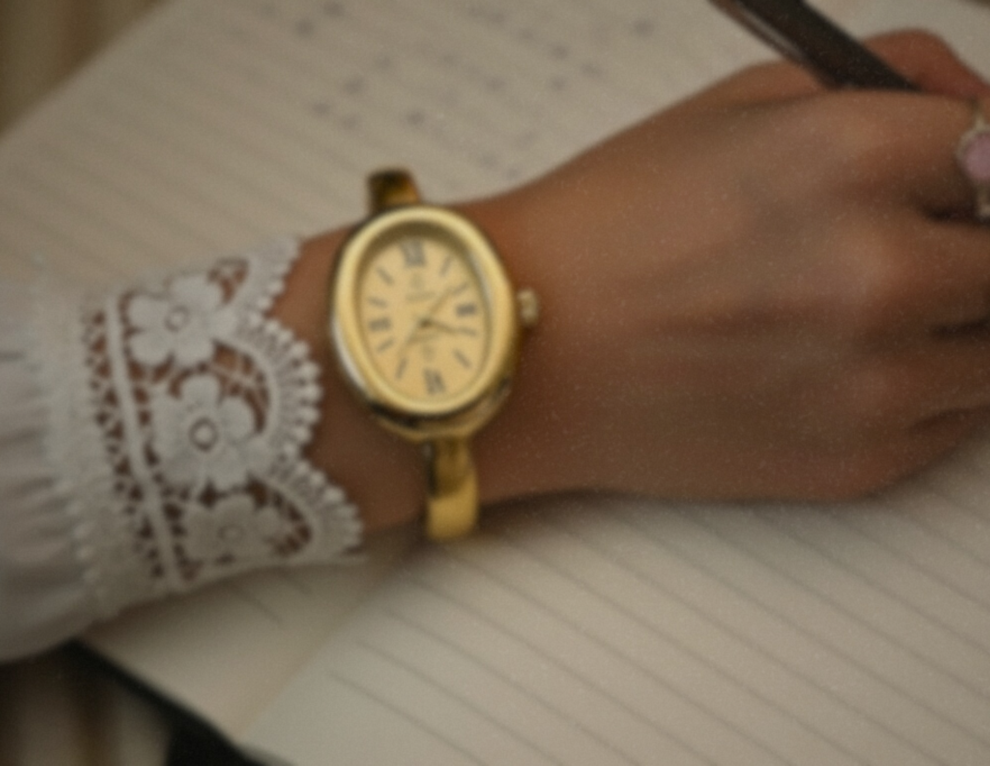 gold watch women